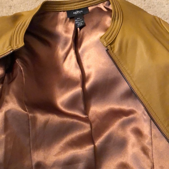PETITES - Faux Leather Jacket - Size PM - Picture 8 of 9